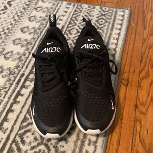 Nike Air Max 270